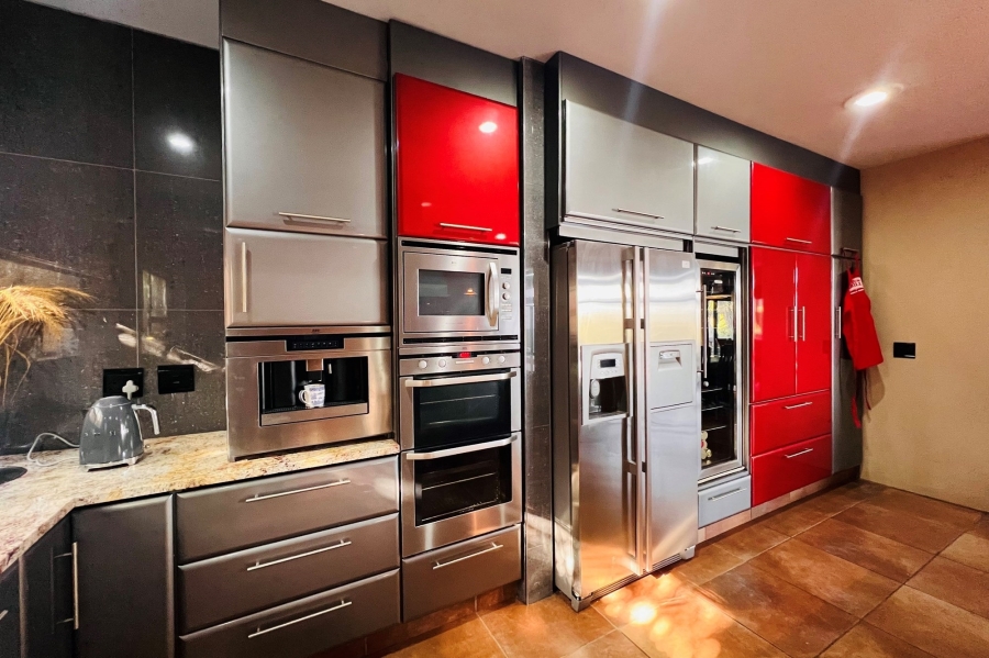 4 Bedroom Property for Sale in Baronetcy Estate Western Cape